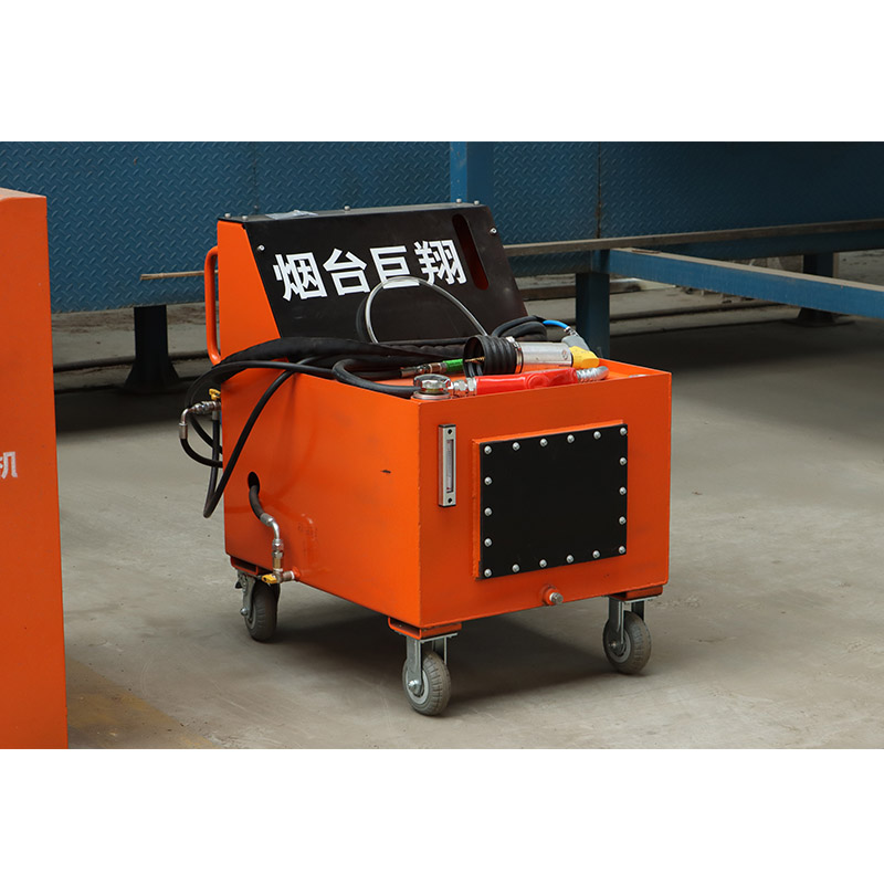 移動鑽孔抽油機(jī)