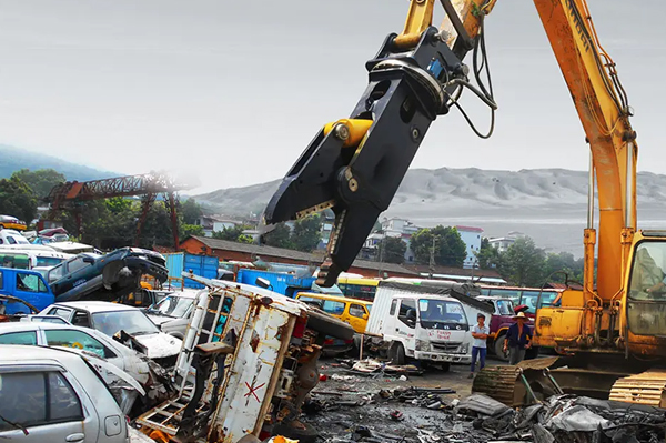 Advantages of hawkbill shears over traditional scrap steel shears